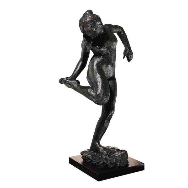 Danseuse regardant la plante de son pied droit Rmngp -ZF005961