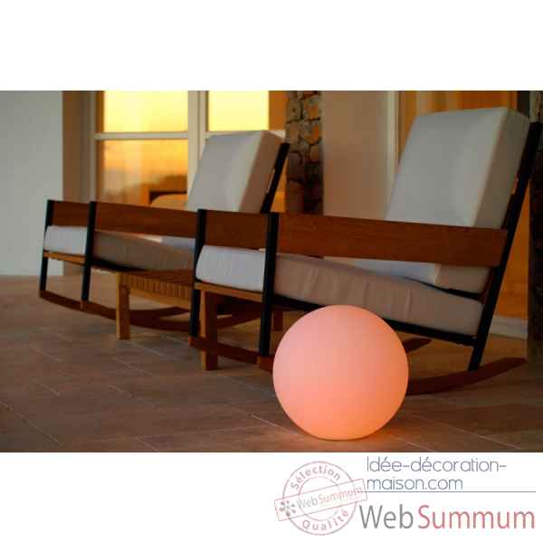 Ball : lampe a led sans fil pour piscine Smart And Green
