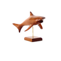 Lasterne - Les miniatures sur socle - Le requin en chasse - 30 cm Last-ARE030S-R