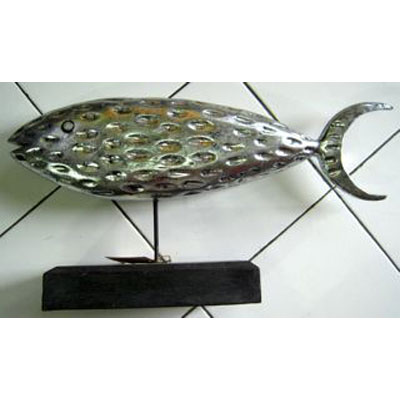 Sculpture poisson en bois argente sur stick artisanat Indonesien -33315