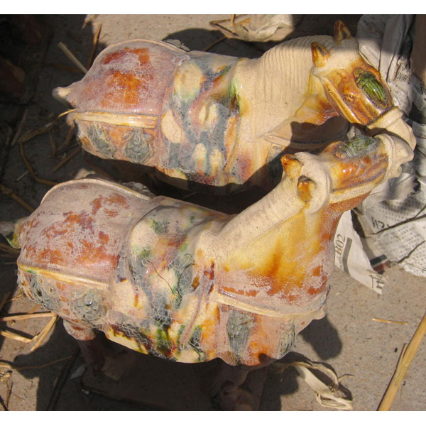 Sculpture cheval terre cuite vernisse couleur gris artisanat Chine -cer059g