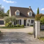 Vente urgente d’une maison lors d’un divorce : comparer les options immobilières sans présumer de l’accord ni de la part de chacun.